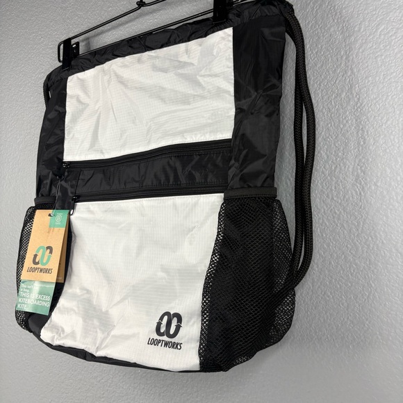 NWT The Day Tripper Cinch Bag - Looptworks x Sensi Graves - Picture 6 of 13